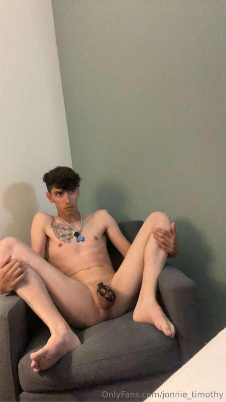 My hole is getting super needy... i hope daddy finishes fuck..