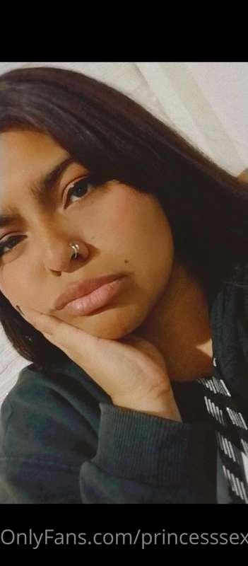 This boring because no one wants to play with me😕☹️