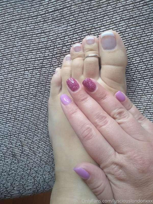 New Mani & pedi. 💅💗
