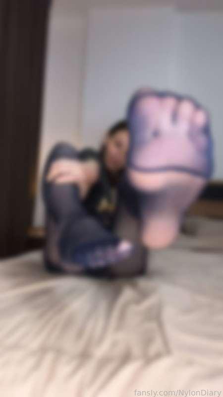 nylondiary image #0