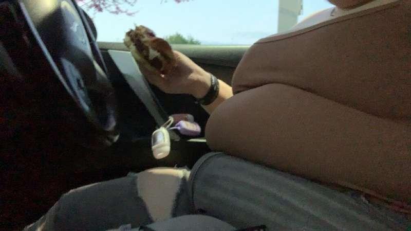 I don’t think my seatbelt will contain me for much longer😳