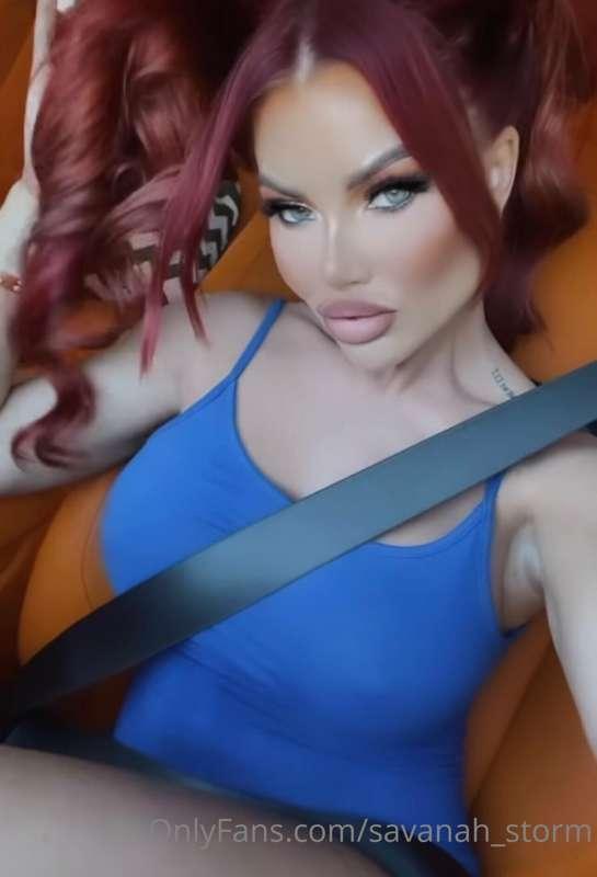 dm me so I can make you cum 😏