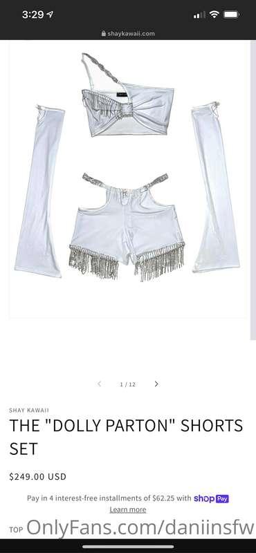 I want so much stuff from this website can someone give me $..