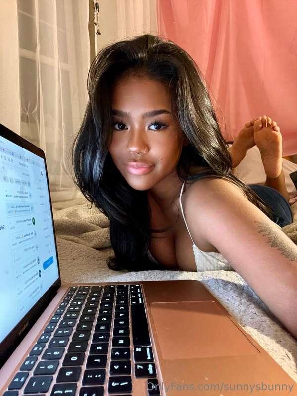 Would study with me? or you'd rather study me? 🤭😋