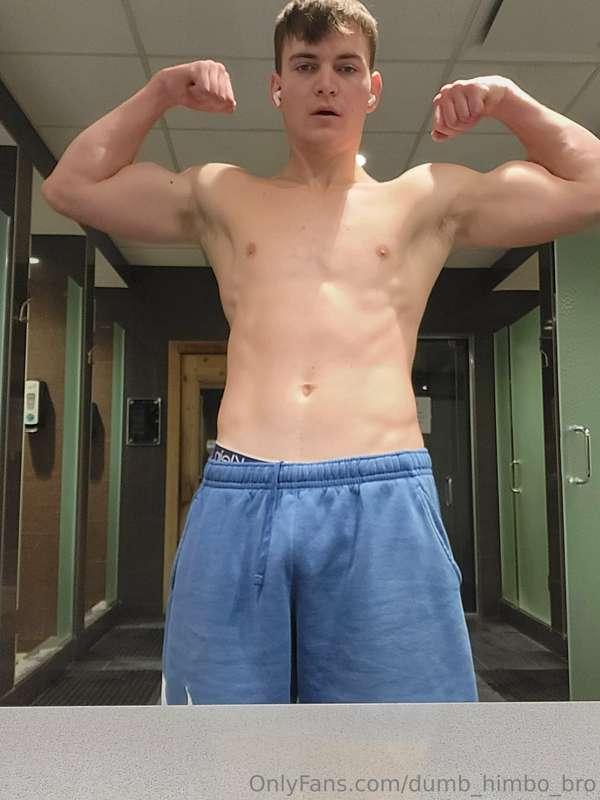 dumb_himbo_bro image #2
