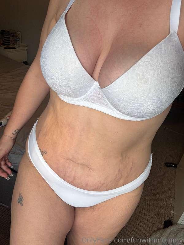 Like mommy's curves?