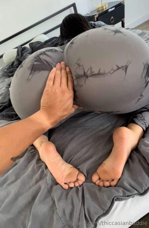 Grab me like this 🥵