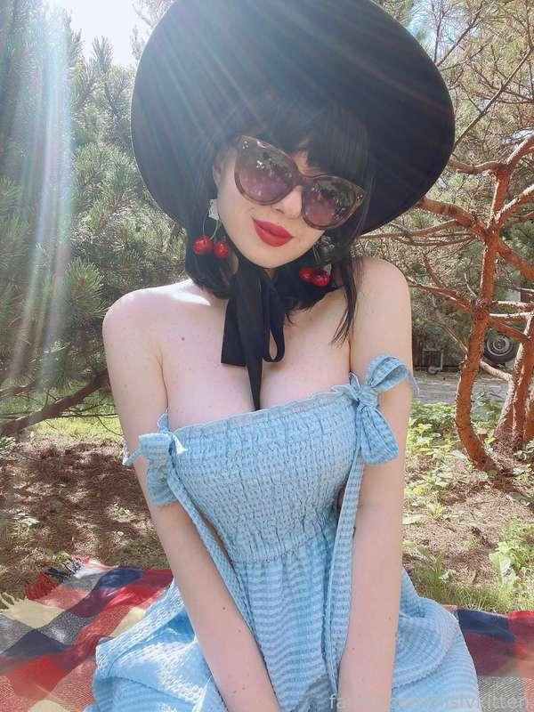 lilslvkitten image #1