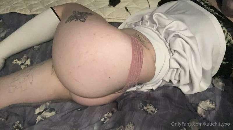 Watch me get fucked until I can’t move😳🫢 shoot me a dm daddy