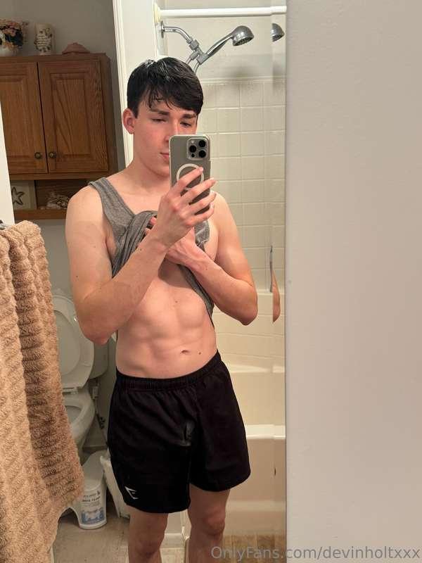 just came from my ab workout lol
