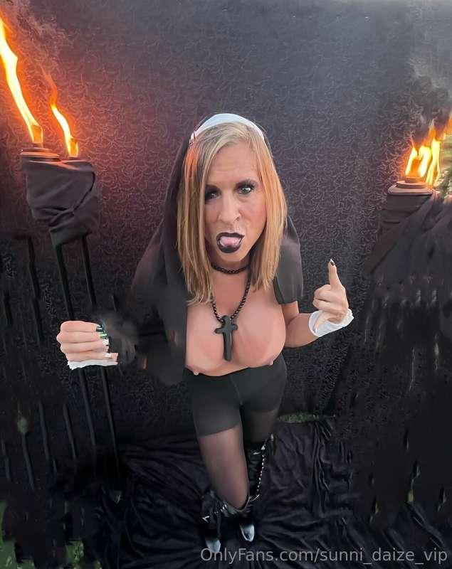 Does this scare you for my Halloween costume?