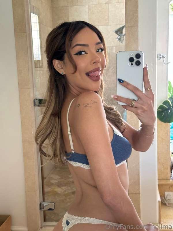 just feeling cute lately 😘