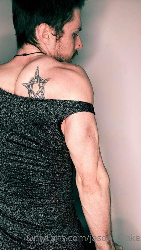 Do you like my back? The more you tip, the more it means you..