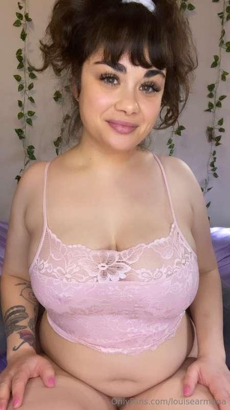 Good morning 🥰 did you dream about me and these big titties?