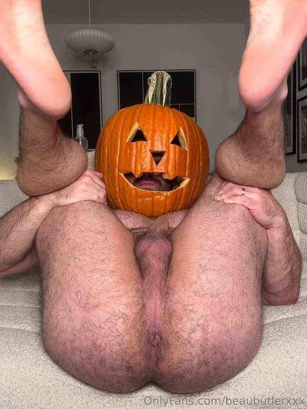 Who’s excited for Halloween ?