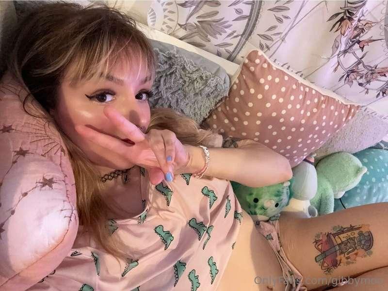 gibbymoo image #7