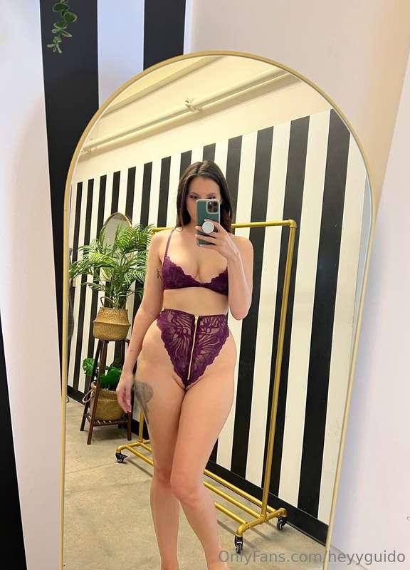 Swipe to get me naked 😜