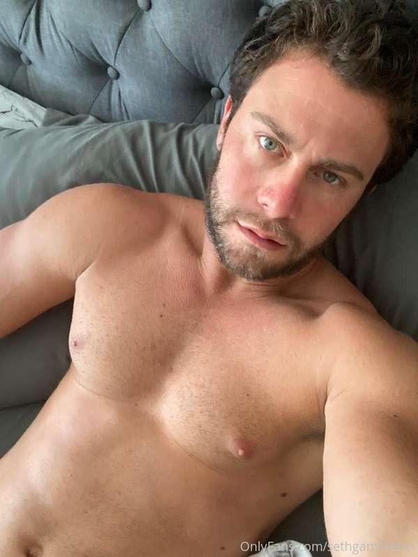 You wanna hear a bedtime story don't you?