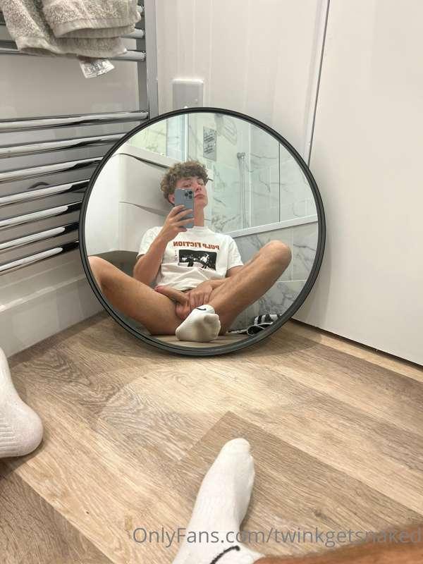 Who wants a video in the new apartment? 😳
