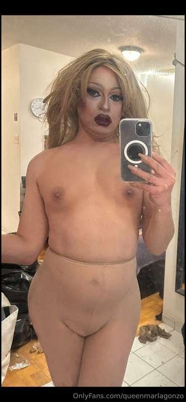 Lick my tuck pussy…