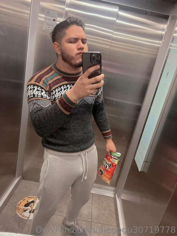 Hola 🤭