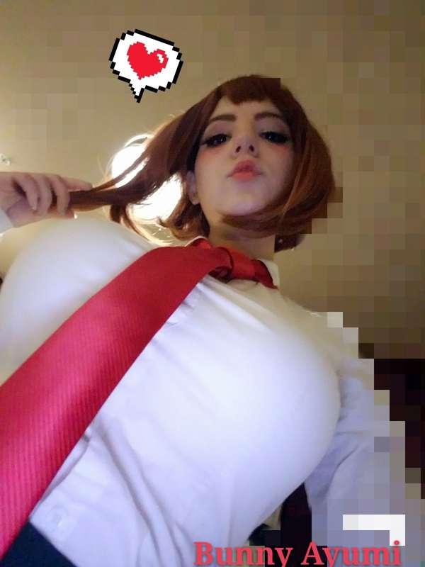 Uraraka Selfie 