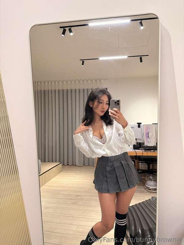This outfit is missing one thing, your hands on it 😏