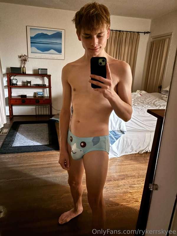Got some cute new underwear :P