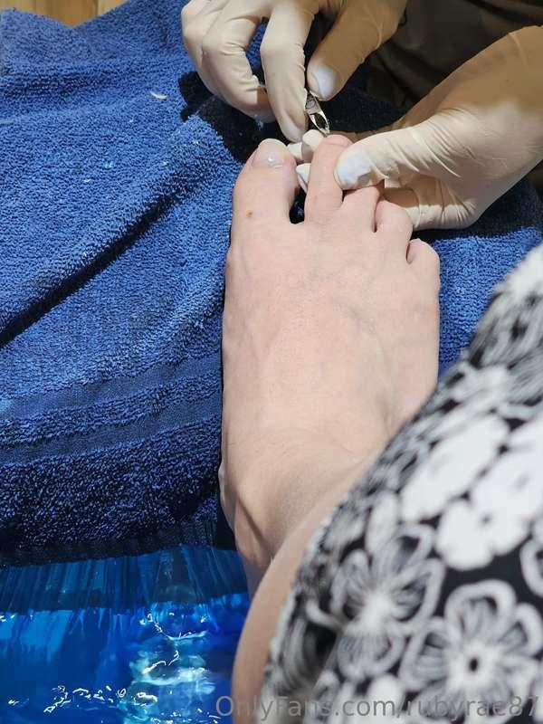 A little peek of my pedicure today