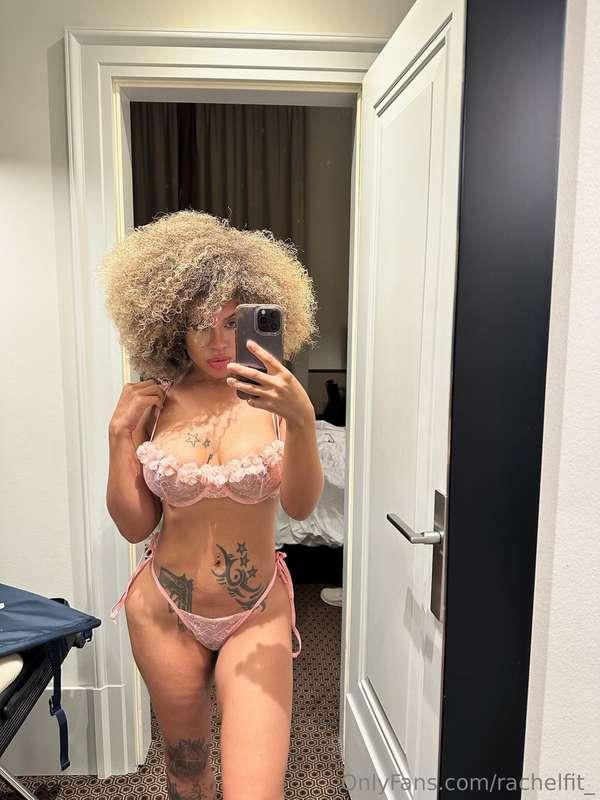 waiting for you in the DM 💕