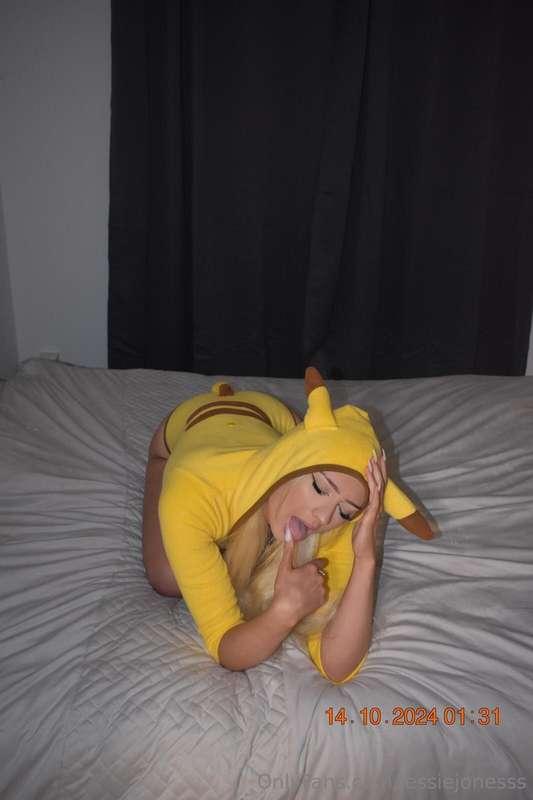"Jessiechu I choose you!"