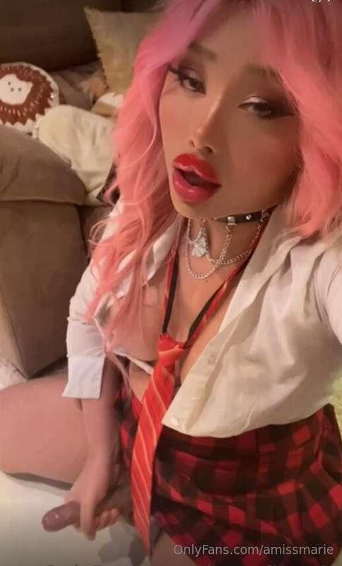 👅I have my cock too hard playing with my cock right now wher..