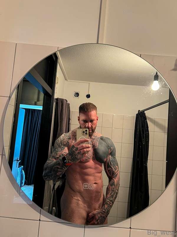 Fresh out the shower 🥵