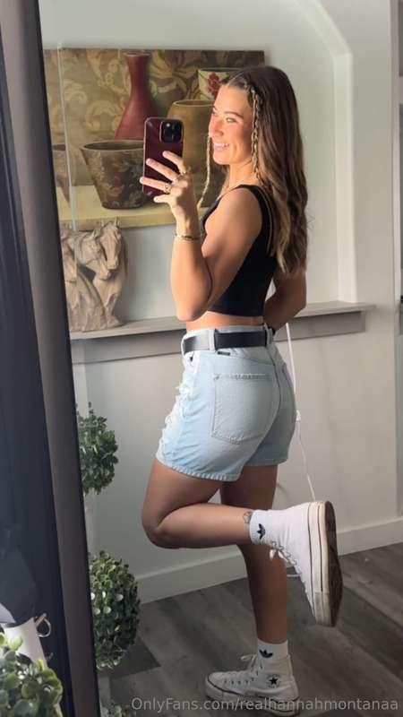 Hi I know this is casual 💓 But I liked my outfit today 😊