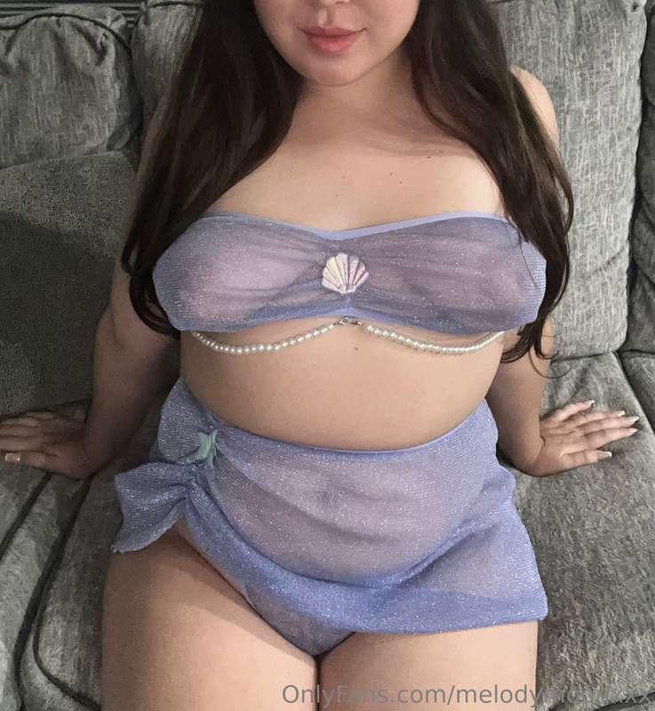 You like my outfit? 🤪
