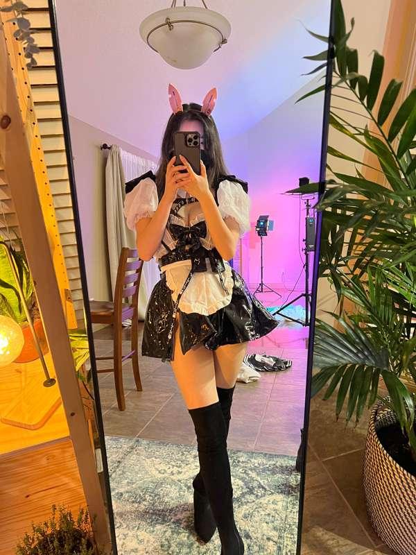 Let's get messy so I can clean you up <3