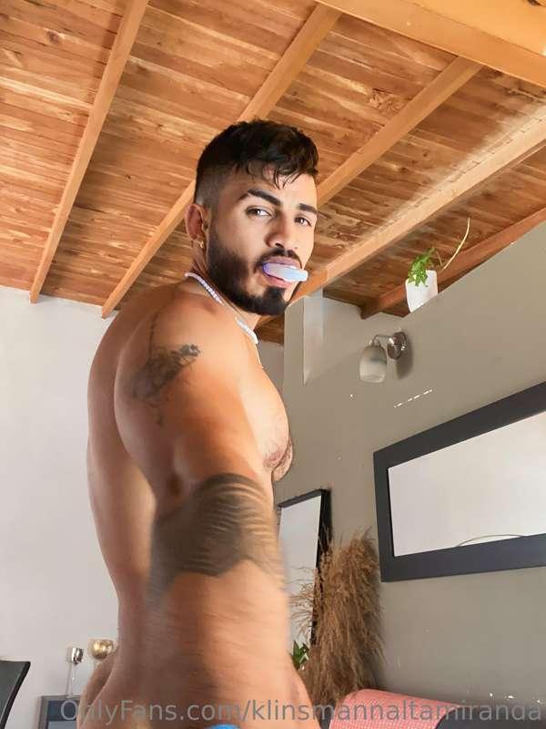 i'm restless 🤤😈😈😈