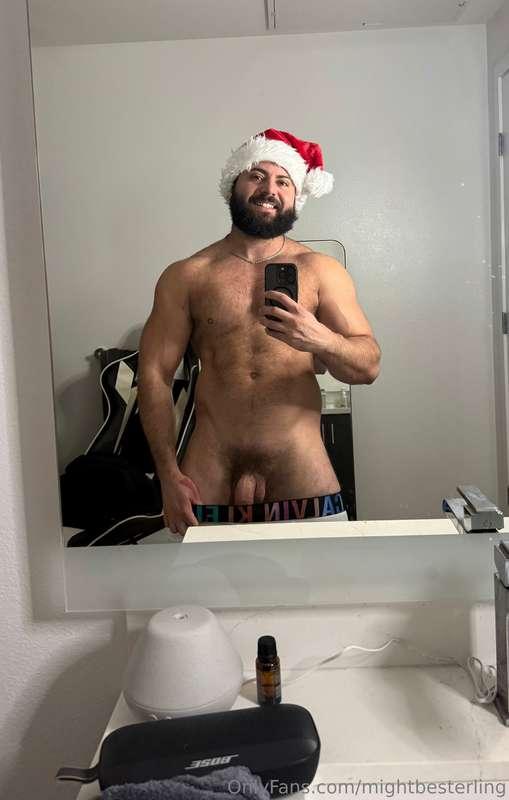 Don’t forget my Christmas stream is tonight at 9pm PST🥰😘
