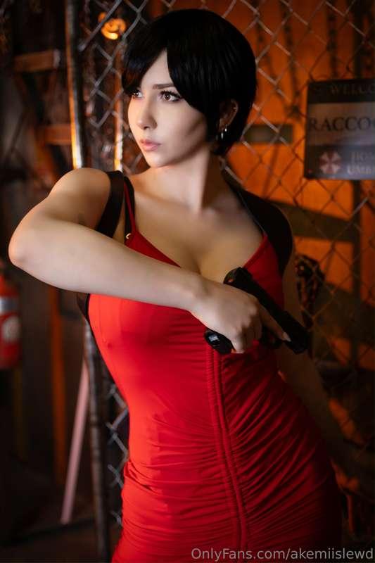 📸 ***ADA WONG Cosplay*** One of my fierce and sexy cosplays ..