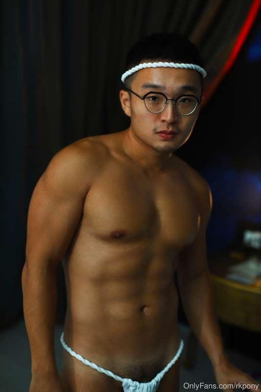 日系小種馬喜歡嗎? like my sexy japanese costume?