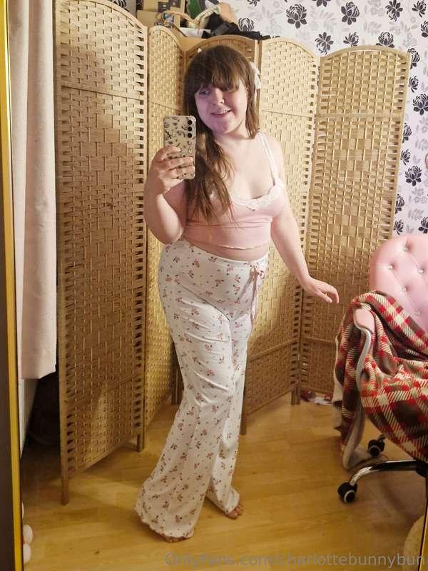 charlottebunnybun image #1