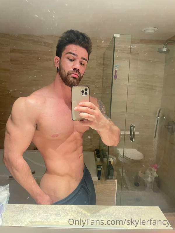 Feeling blessed and horny today