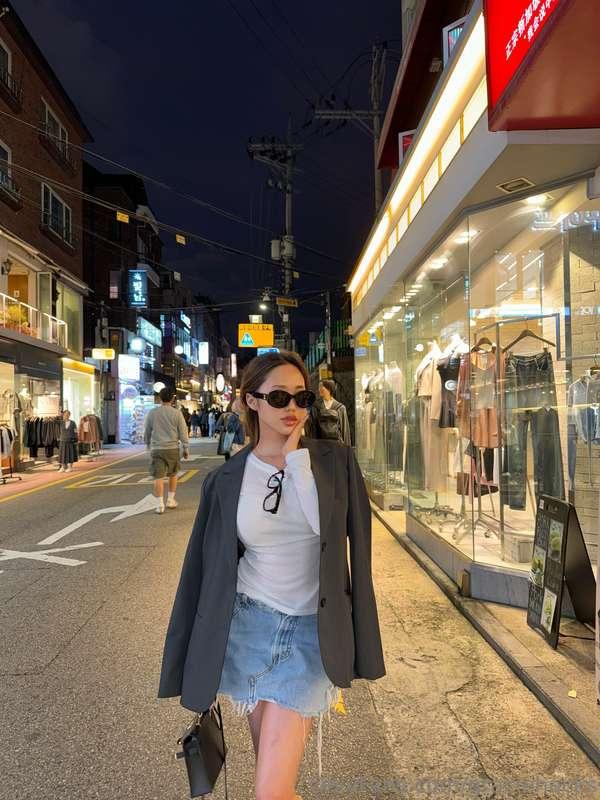If you see me strutting down the street, what will you do?