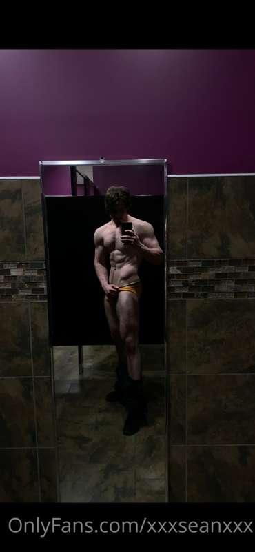 First workout in 3 days, been sick so I haven’t been eating ..
