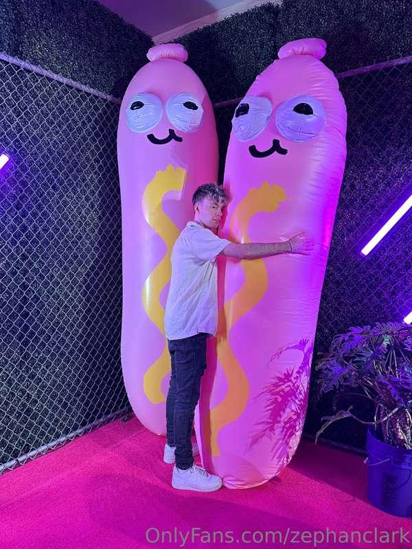 This is the same size as my dick😂