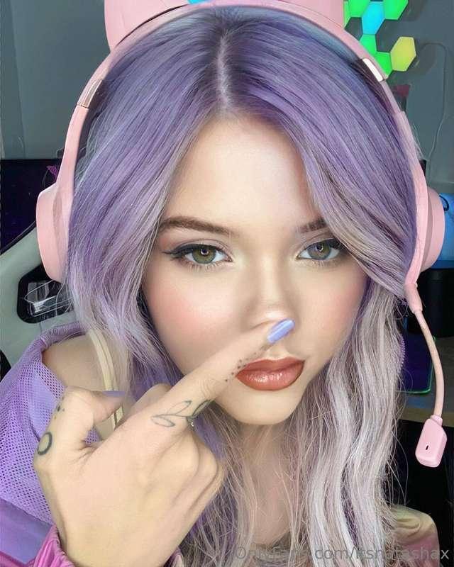 🤭
