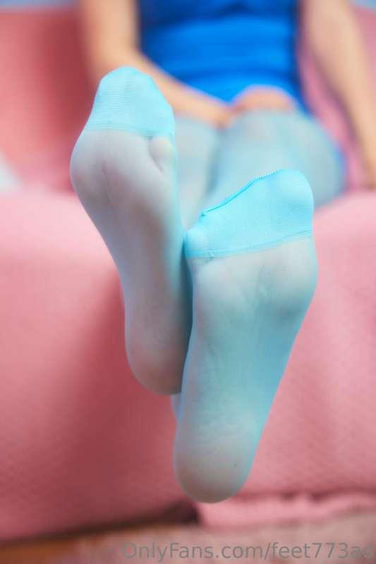 feet773ao image #0