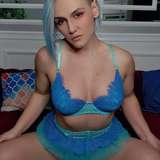 bella_tough_cookie