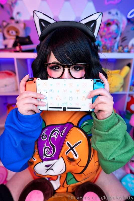 **Someone gifted me this cute Nintendo Switch skin from my A..