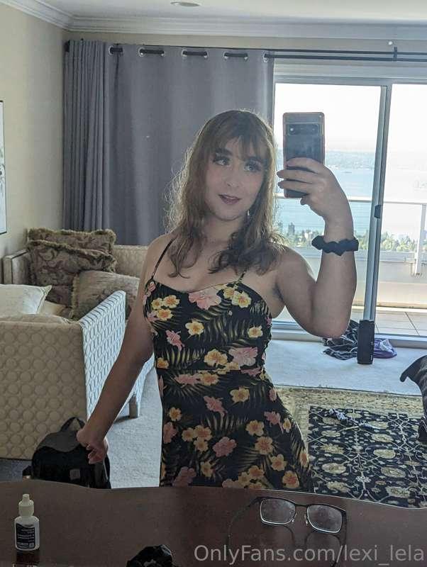 Gosh, I just love this dress so much!